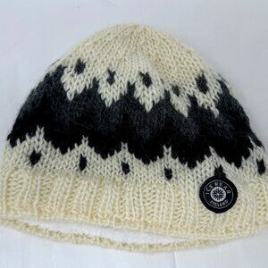 Icewear Iceland “Vik” Wool Knit Hat – Black & White Nordic Pattern - unisex
